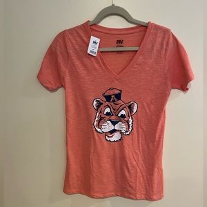 NWT Auburn University women’s size medium t-shirt.